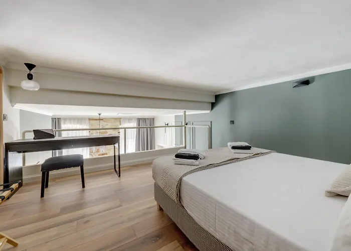 דירה Cevill Loft ארמופוליס